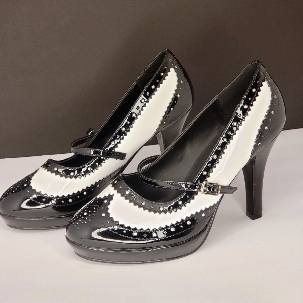 Funtasma Contessa Sz7 Black/White Patent Leather